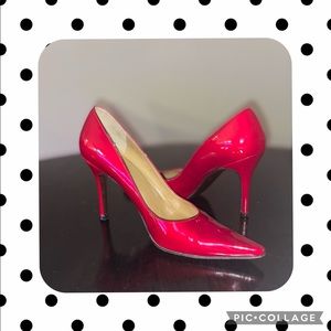 👠Stuart Weitzman Cherry Red Patent Pumps👠